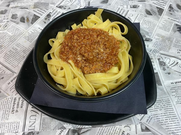 Tallarines Boloñesa